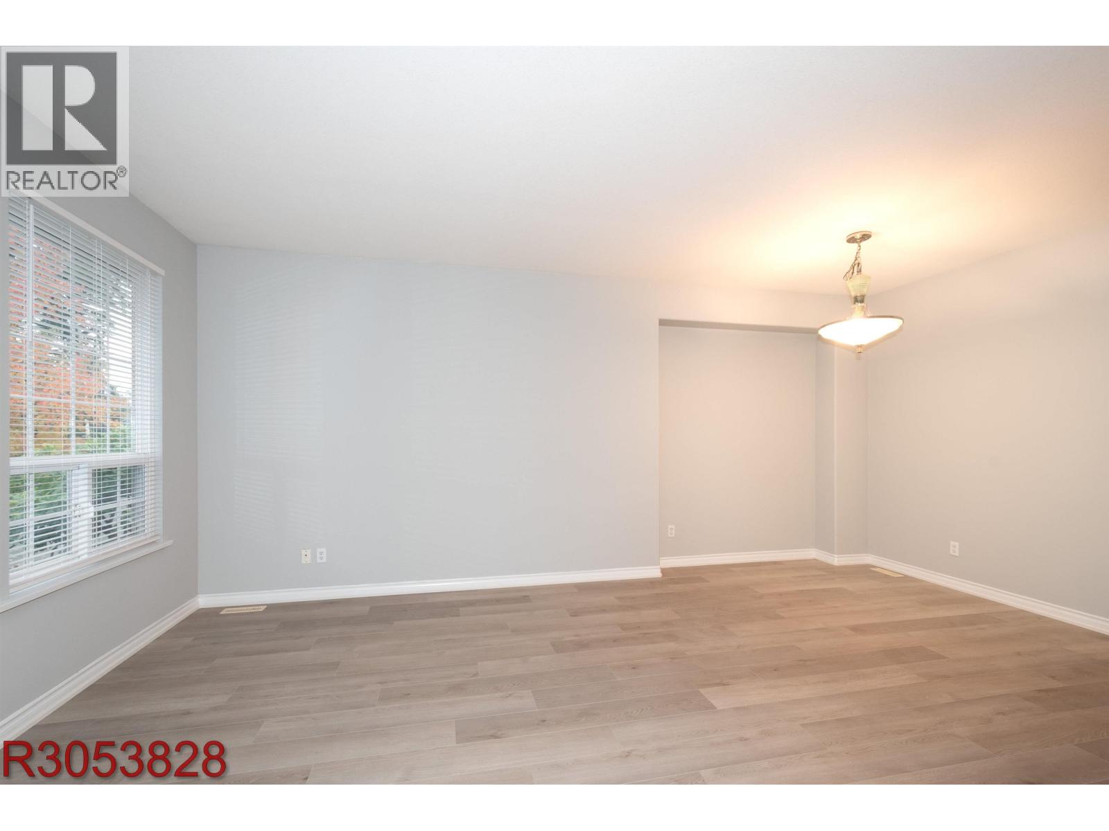 24105 102 Avenue, Maple Ridge, British Columbia  V2W 2A2 - Photo 4 - R3053828