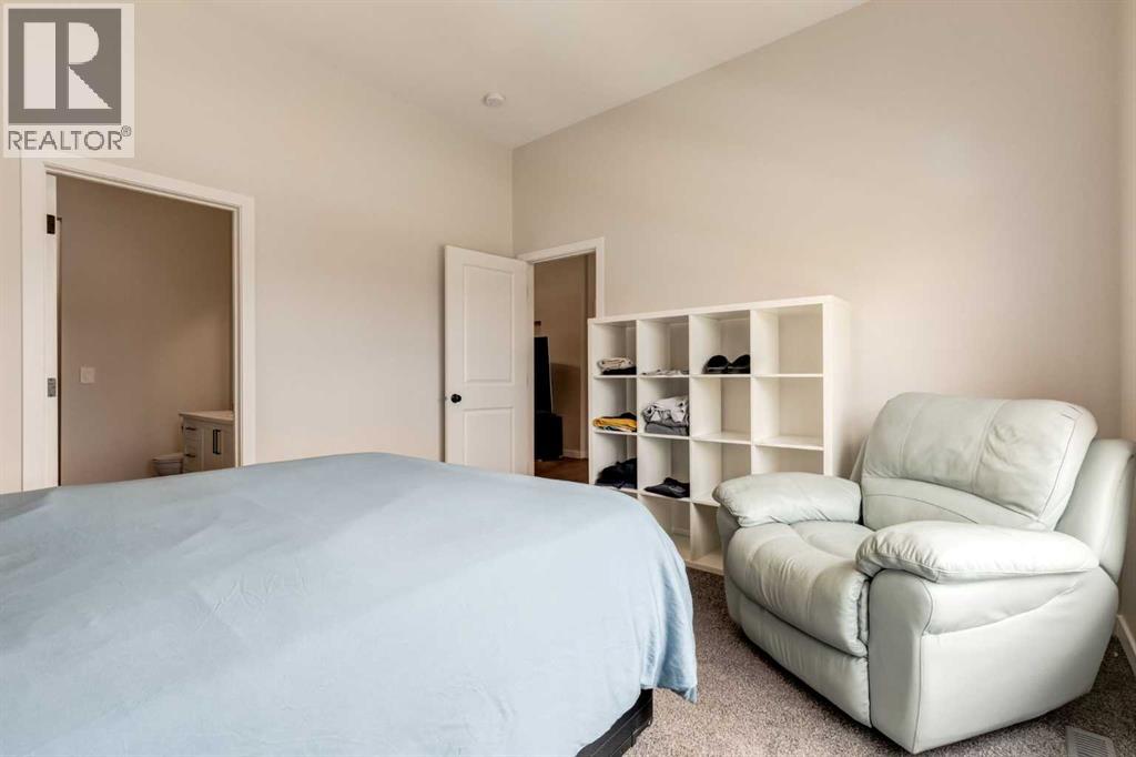 812 Reynolds Manor Sw, Airdrie, Alberta  T4B 5G2 - Photo 14 - A2249629