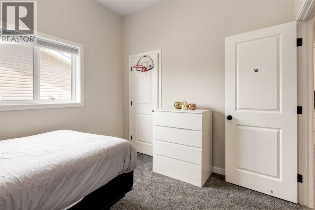 812 Reynolds Manor Sw, Airdrie, Alberta  T4B 5G2 - Photo 20 - A2249629