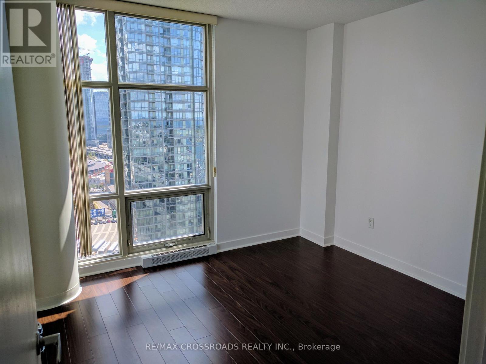 2806 - 35 Mariner Terrace, Toronto, Ontario  M5V 3V9 - Photo 5 - C12483578