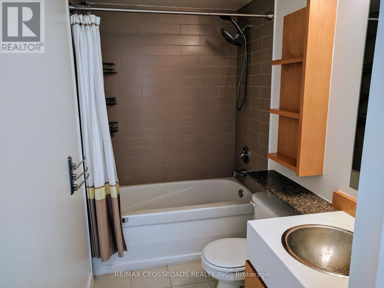 2806 - 35 Mariner Terrace, Toronto, Ontario  M5V 3V9 - Photo 6 - C12483578