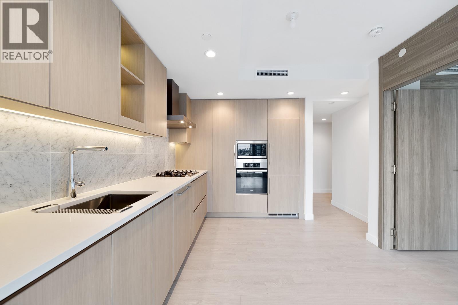 1214 1768 Cook Street, Vancouver, British Columbia  V5Y 0N3 - Photo 8 - R3059614