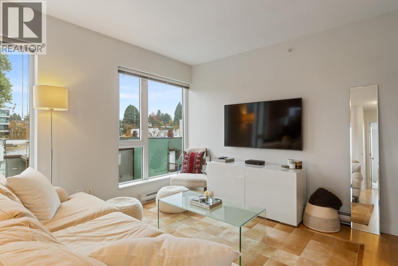 507 1808 W 3rd Avenue, Vancouver, British Columbia  V6J 0C4 - Photo 2 - R3062004