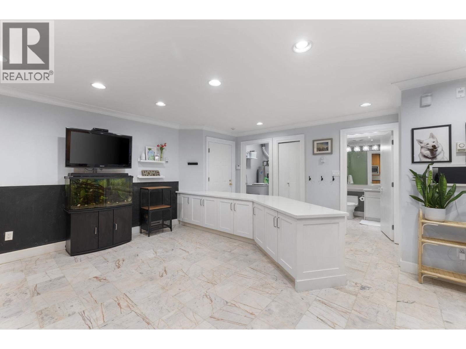 102 1500 Ostler Court, North Vancouver, British Columbia  V7G 2S2 - Photo 12 - R3062018