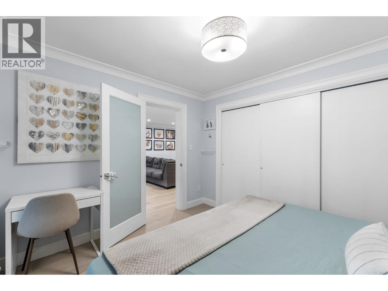 102 1500 Ostler Court, North Vancouver, British Columbia  V7G 2S2 - Photo 19 - R3062018