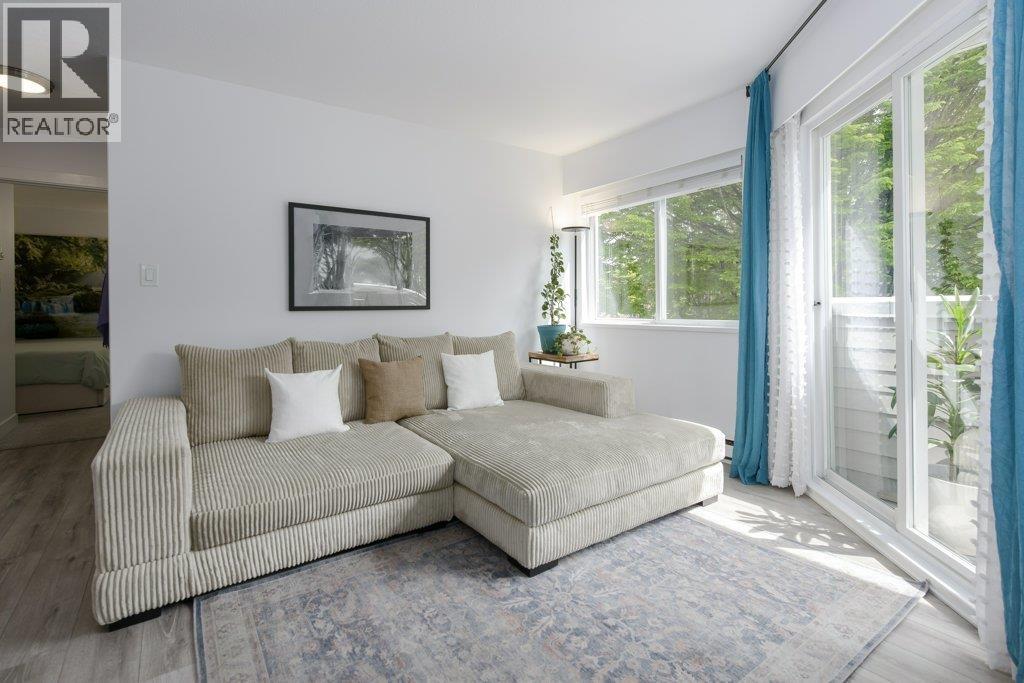 301 29 NANAIMO STREET, vancouver, British Columbia