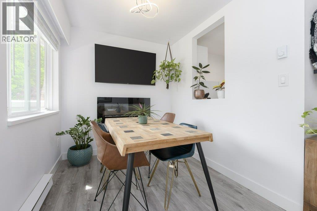 301 29 Nanaimo Street, Vancouver, British Columbia  V5L 4Z6 - Photo 3 - R3062020