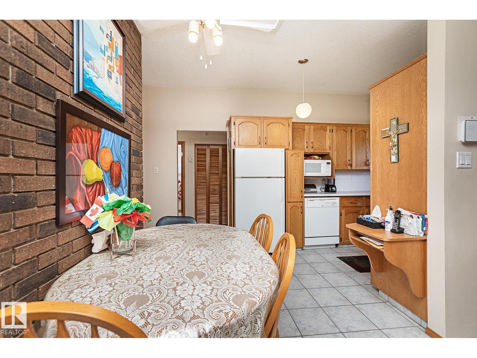 9523 134 Av Nw, Edmonton, Alberta  T5E 1H8 - Photo 15 - E4463634