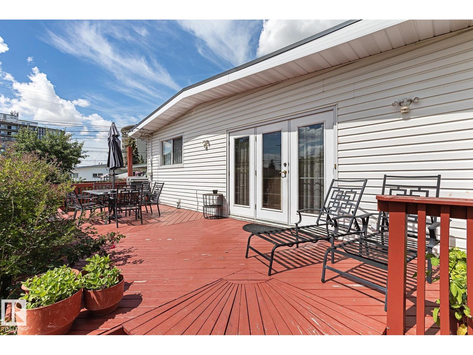 9523 134 Av Nw, Edmonton, Alberta  T5E 1H8 - Photo 47 - E4463634