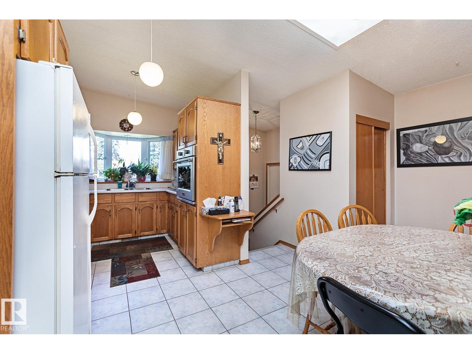 9523 134 Av Nw, Edmonton, Alberta  T5E 1H8 - Photo 5 - E4463634