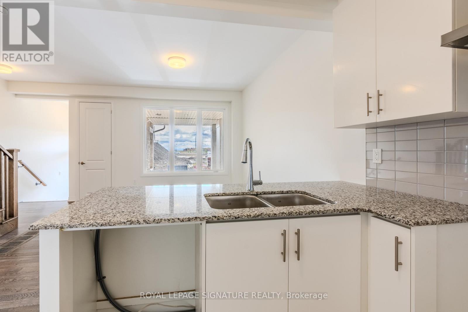 10 Timberfall Drive, Brampton, Ontario  L7A 5L9 - Photo 10 - W12483591