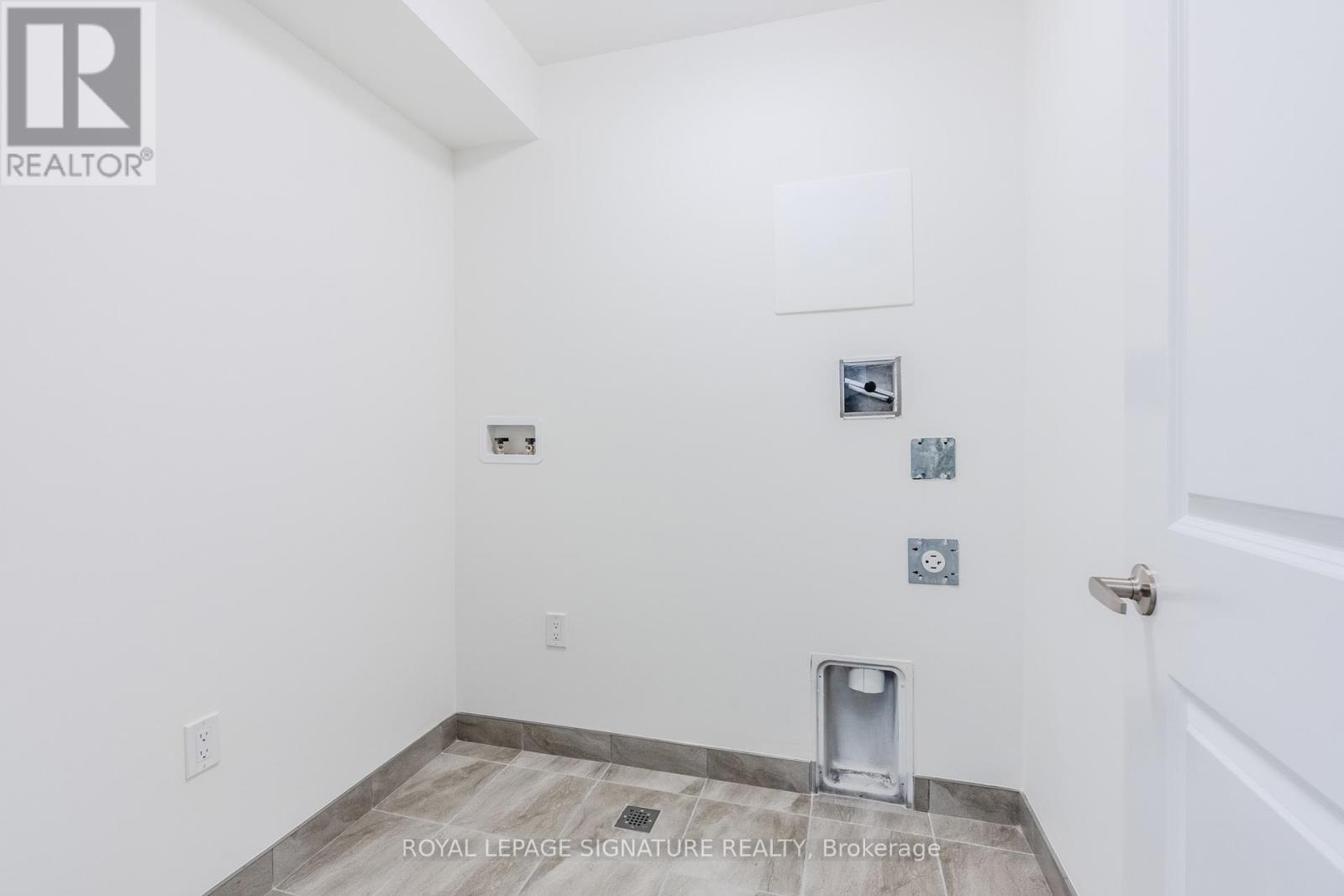 10 Timberfall Drive, Brampton, Ontario  L7A 5L9 - Photo 18 - W12483591