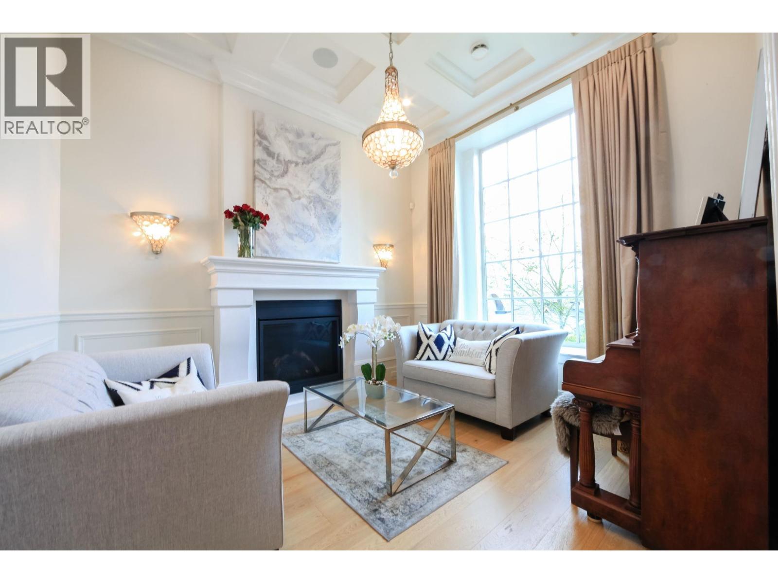 7863 Walmsley Court, Burnaby, British Columbia  V5E 3X3 - Photo 14 - R3062005