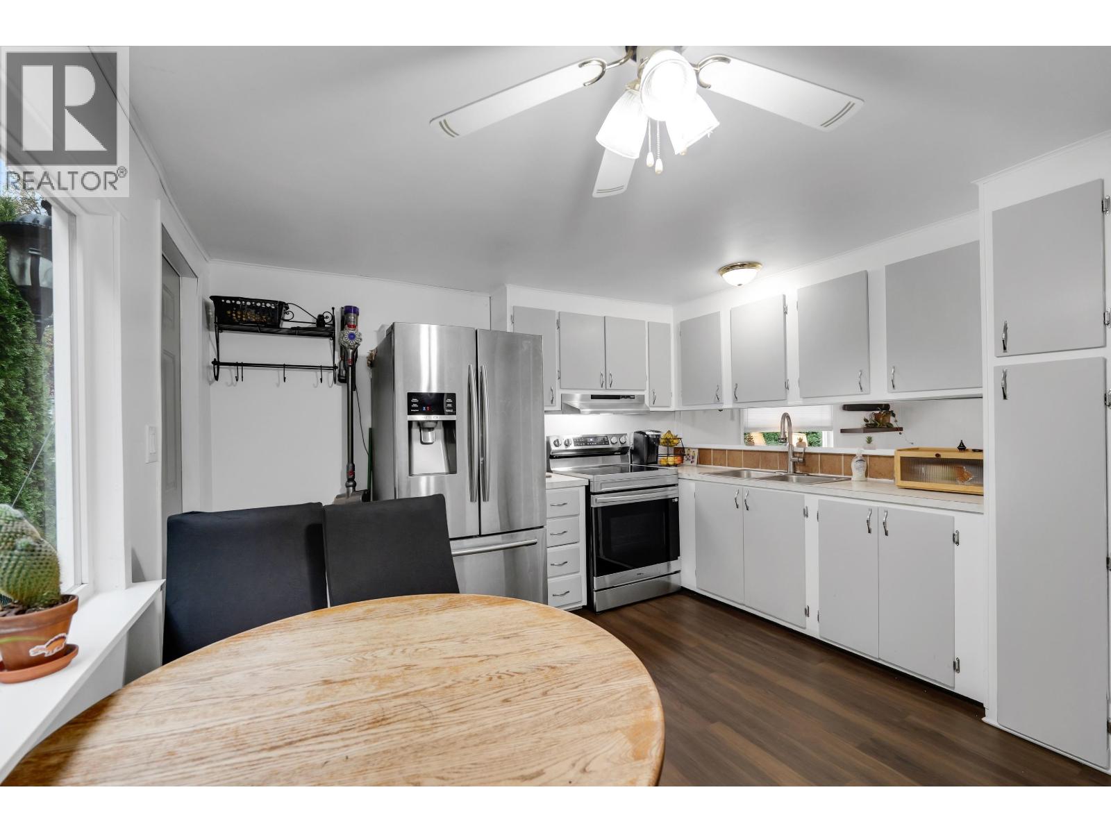 8 39884 Government Road, Squamish, British Columbia  V8B 0B1 - Photo 8 - R3062021