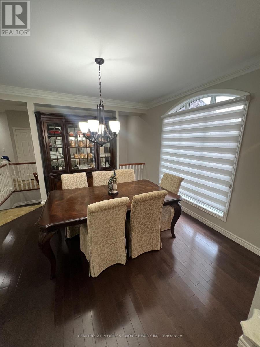 6 Fox Run Road, Puslinch, Ontario  N1H 6H9 - Photo 5 - X12483851