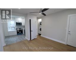 3 - 2002 QUEEN STREET E, Toronto, Ontario