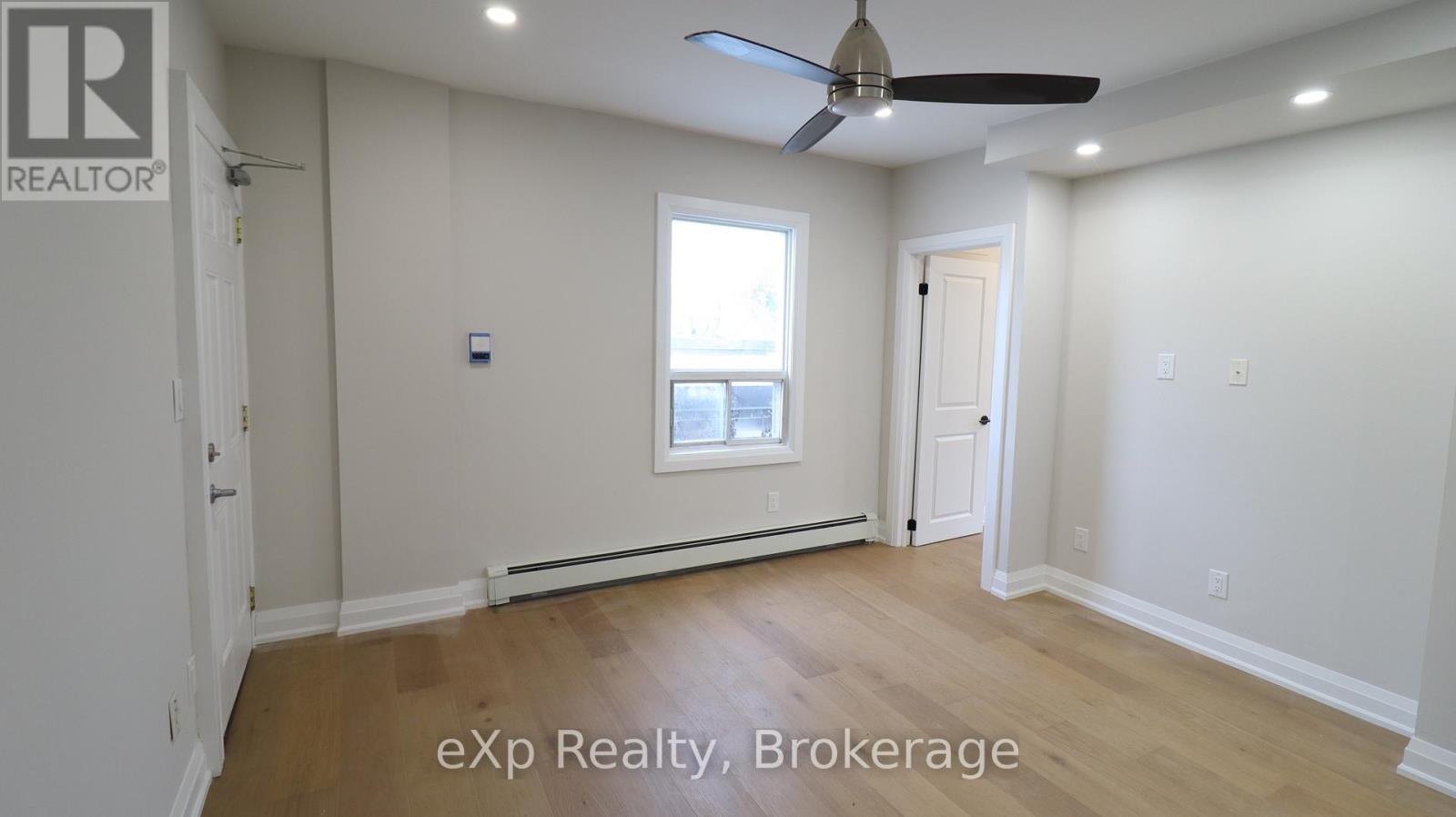3 - 2002 Queen Street E, Toronto, Ontario  M4L 1J3 - Photo 3 - E12483716