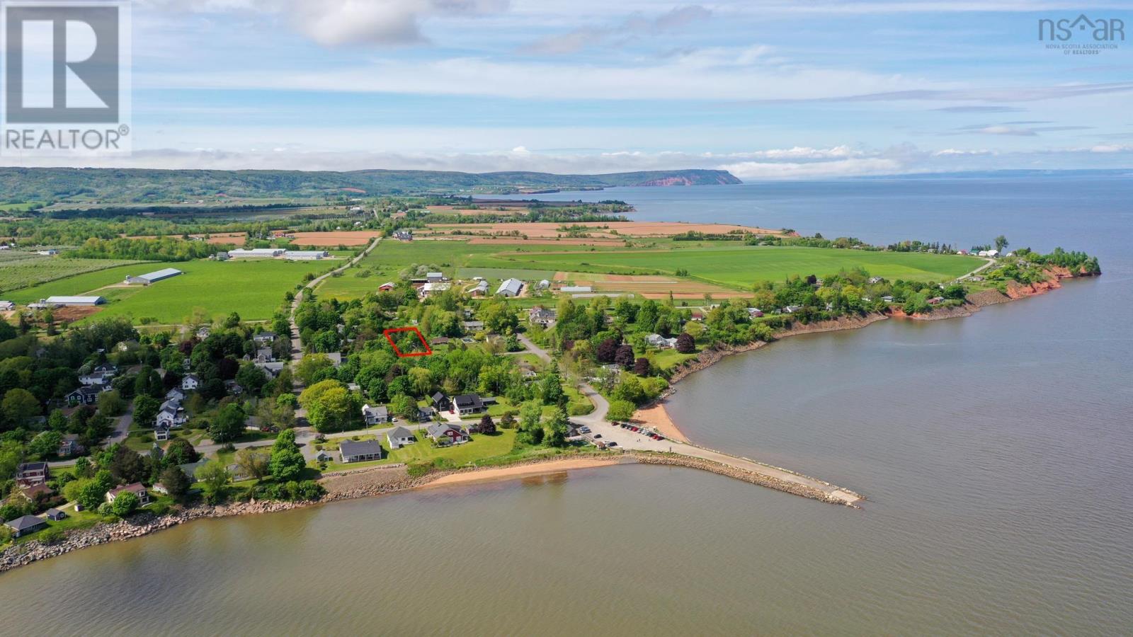 81 Pleasant Street, Kingsport, Nova Scotia  B0P 1H0 - Photo 36 - 202513634