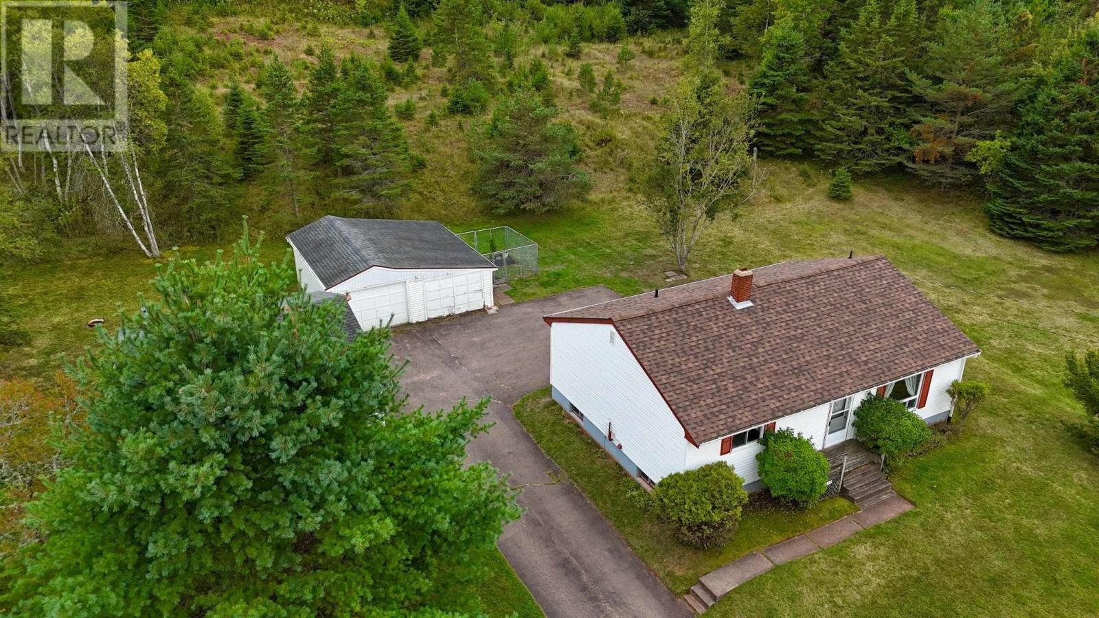 1498 East Prince Street, Salmon River, Nova Scotia  B6L 4C8 - Photo 3 - 202523143