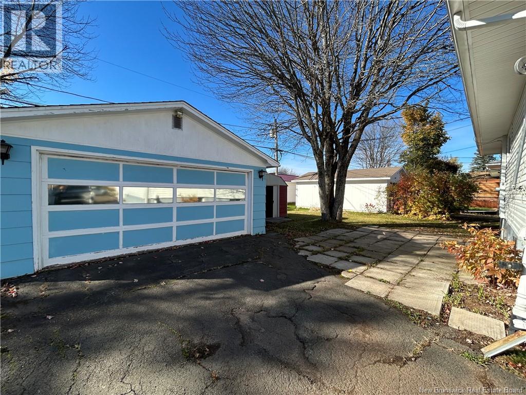 34 Smith Street, Moncton, New Brunswick  E1C 8G2 - Photo 9 - NB128500