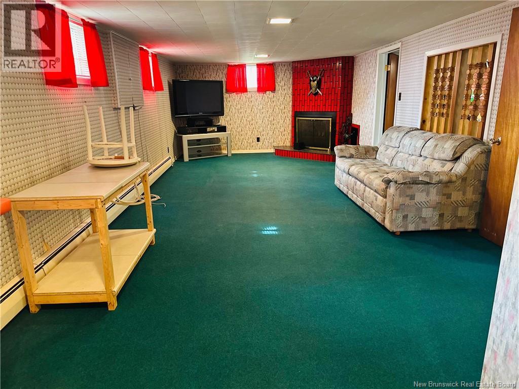 34 Smith Street, Moncton, New Brunswick  E1C 8G2 - Photo 45 - NB128500