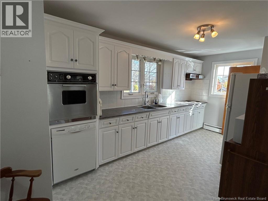 34 Smith Street, Moncton, New Brunswick  E1C 8G2 - Photo 14 - NB128500