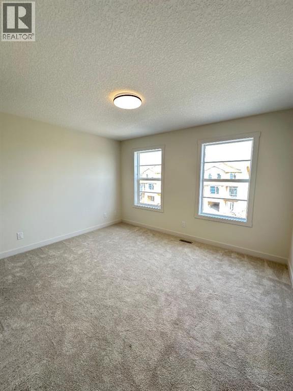 13 Waterford Glen, Chestermere, Alberta  T1X 2T8 - Photo 15 - A2216188