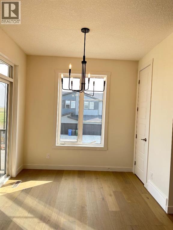 13 Waterford Glen, Chestermere, Alberta  T1X 2T8 - Photo 5 - A2216188