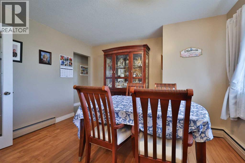 50 N 100 W, Raymond, Alberta  T0K 2S0 - Photo 11 - A2263443