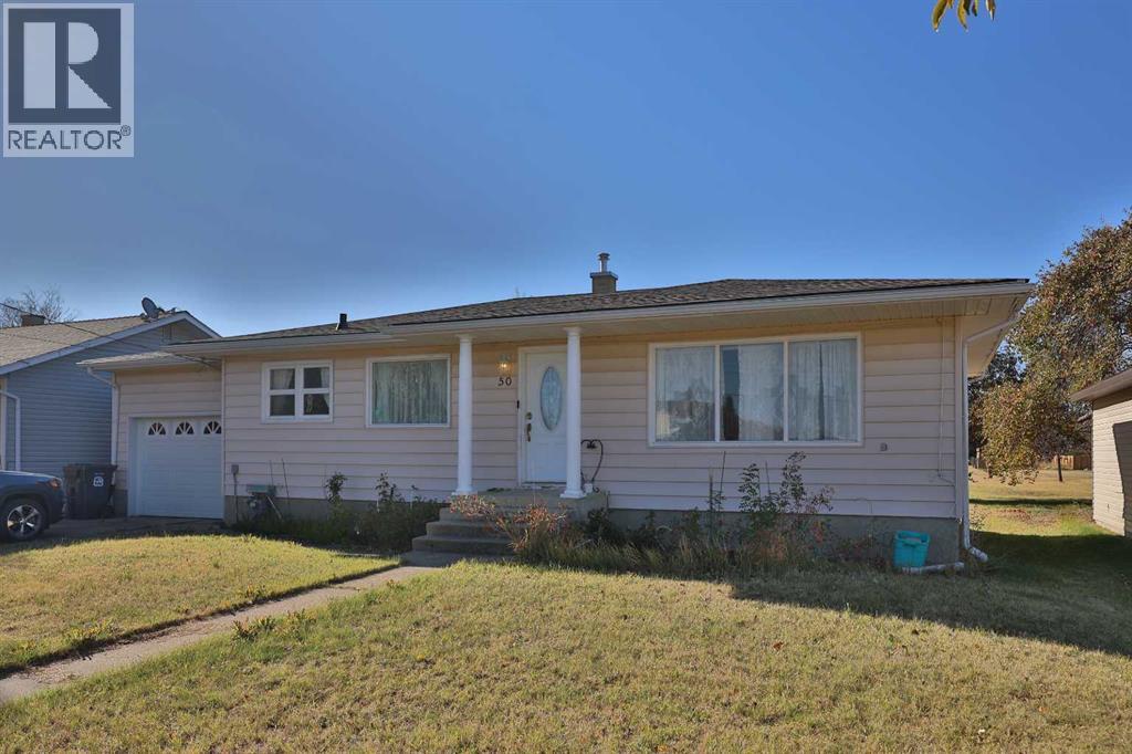 50 N 100 W, Raymond, Alberta  T0K 2S0 - Photo 2 - A2263443