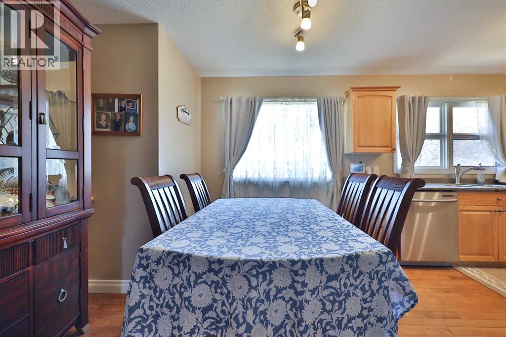 50 N 100 W, Raymond, Alberta  T0K 2S0 - Photo 12 - A2263443