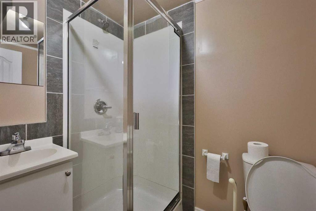 50 N 100 W, Raymond, Alberta  T0K 2S0 - Photo 26 - A2263443
