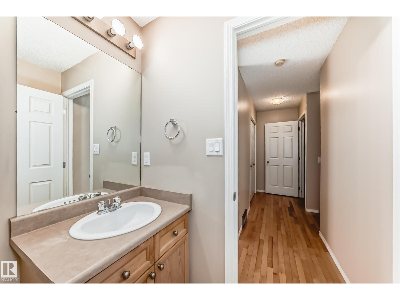 #46 451 Hyndman Cr Nw, Edmonton, Alberta  T5A 5J3 - Photo 13 - E4452833