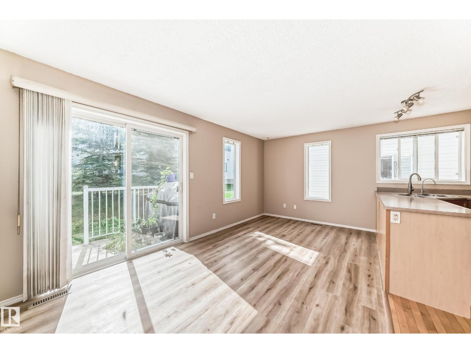 #46 451 Hyndman Cr Nw, Edmonton, Alberta  T5A 5J3 - Photo 10 - E4452833