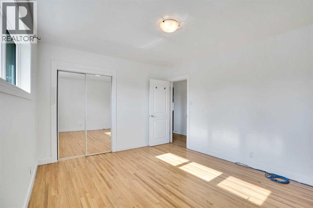 9 Cottage Street Nw, Calgary, Alberta  T2K 1Y4 - Photo 15 - A2256496