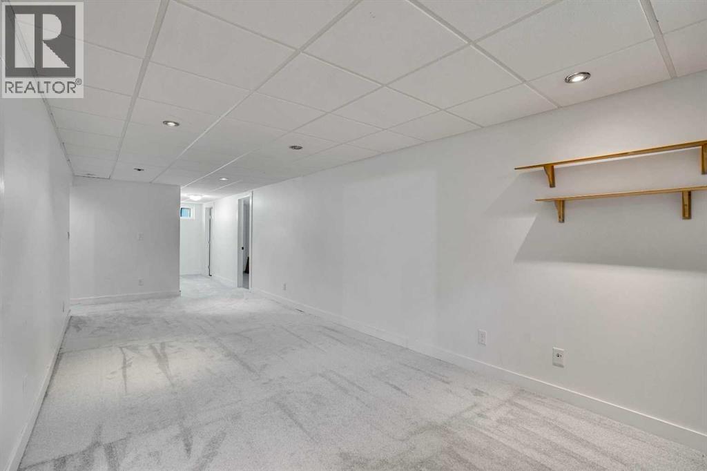 9 Cottage Street Nw, Calgary, Alberta  T2K 1Y4 - Photo 32 - A2256496