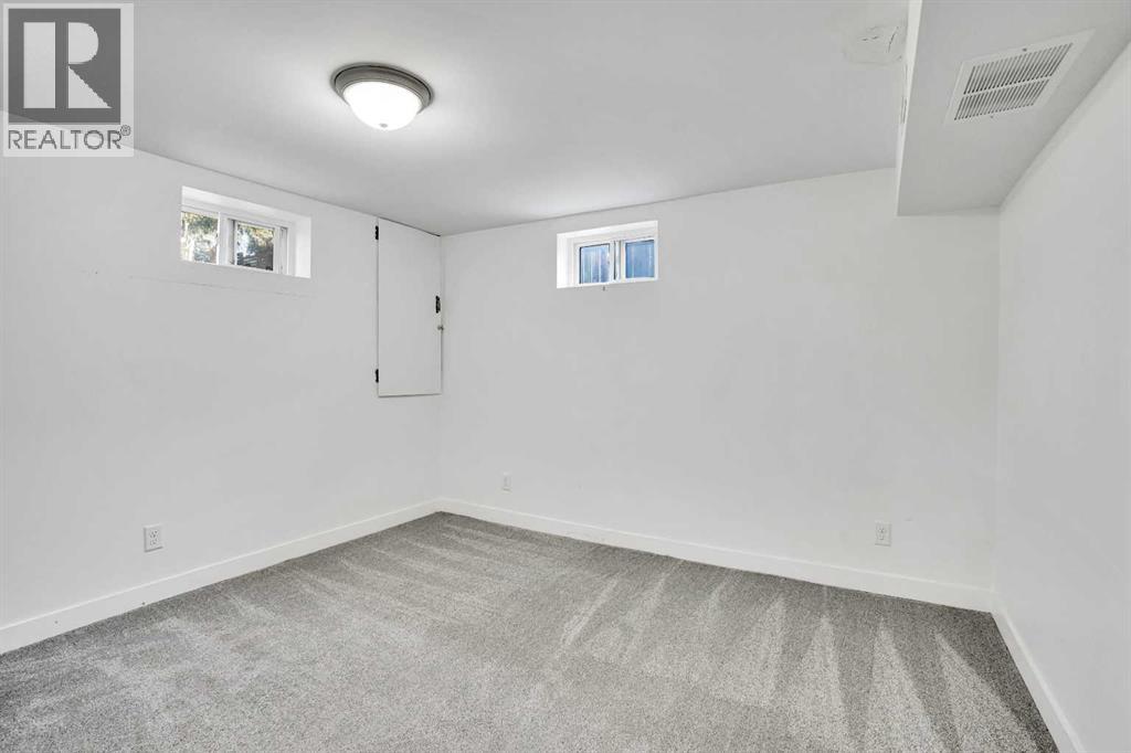 9 Cottage Street Nw, Calgary, Alberta  T2K 1Y4 - Photo 21 - A2256496