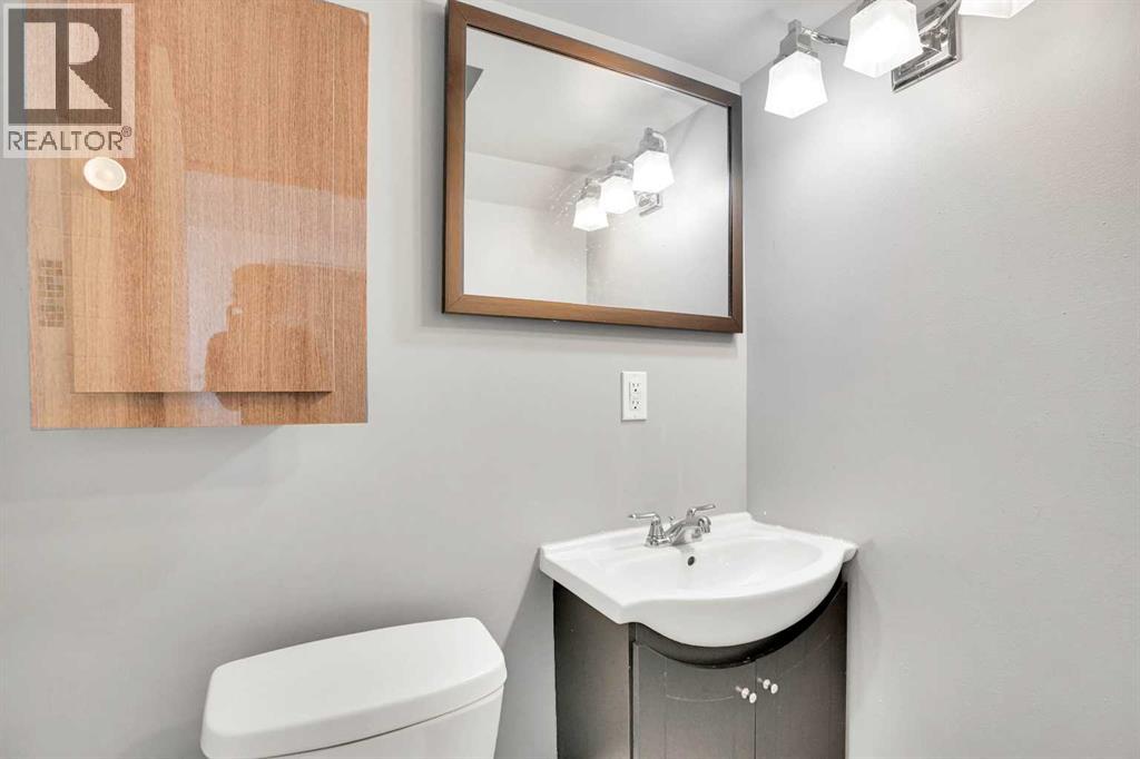 9 Cottage Street Nw, Calgary, Alberta  T2K 1Y4 - Photo 34 - A2256496