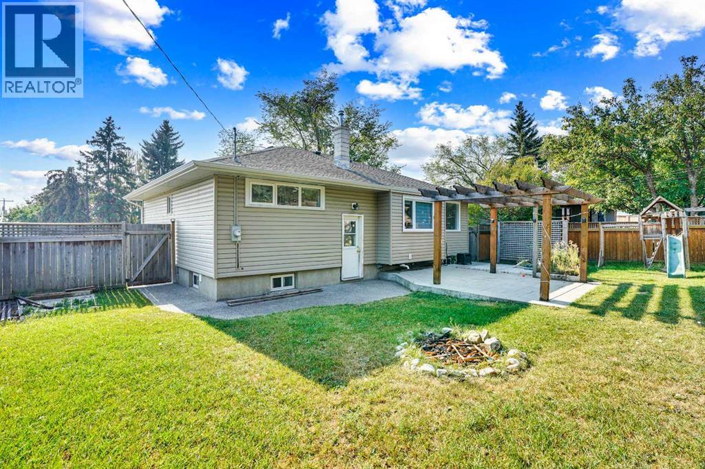 9 Cottage Street Nw, Calgary, Alberta  T2K 1Y4 - Photo 37 - A2256496