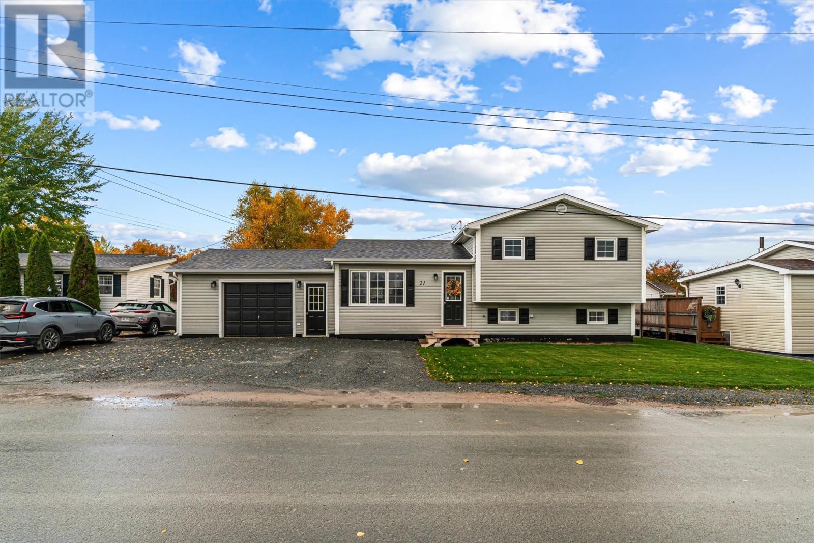 21 Church Road, Gambo, Newfoundland & Labrador