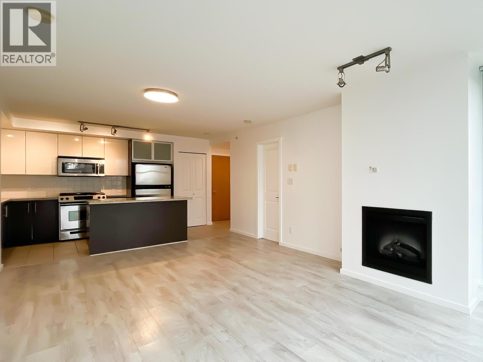 708 2289 Yukon Crescent, Burnaby, British Columbia  V5C 0B2 - Photo 7 - R3061936