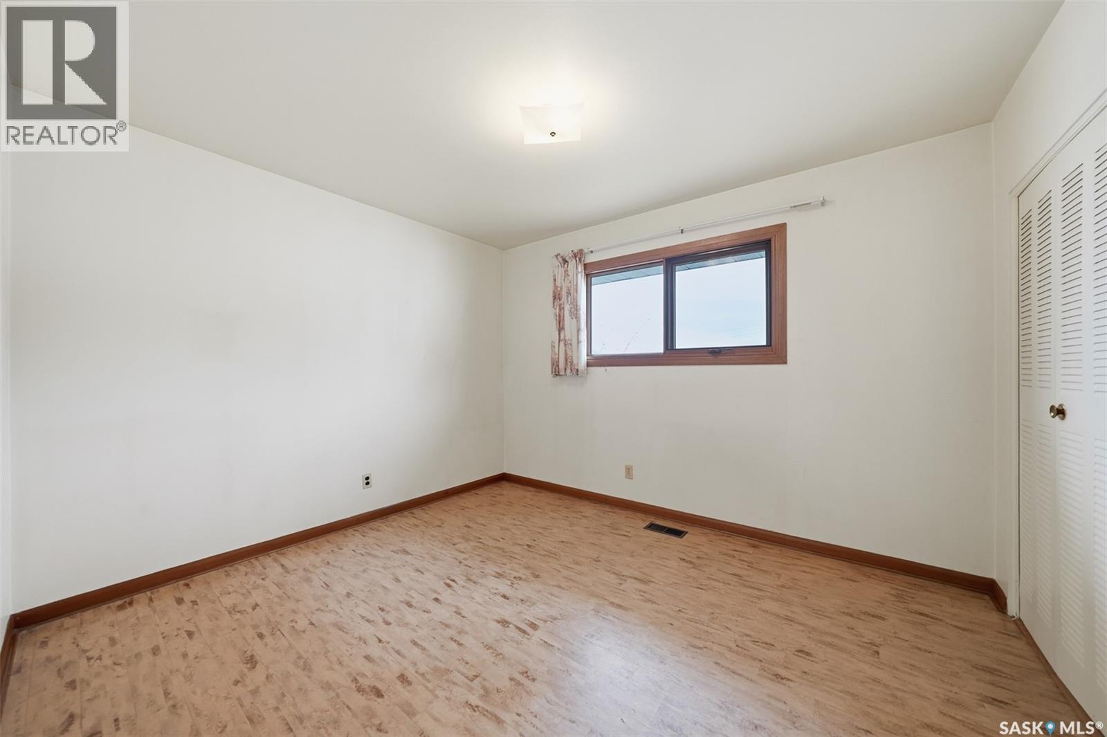 910 35th Street W, Saskatoon, Saskatchewan  S7L 0Y3 - Photo 15 - SK021797