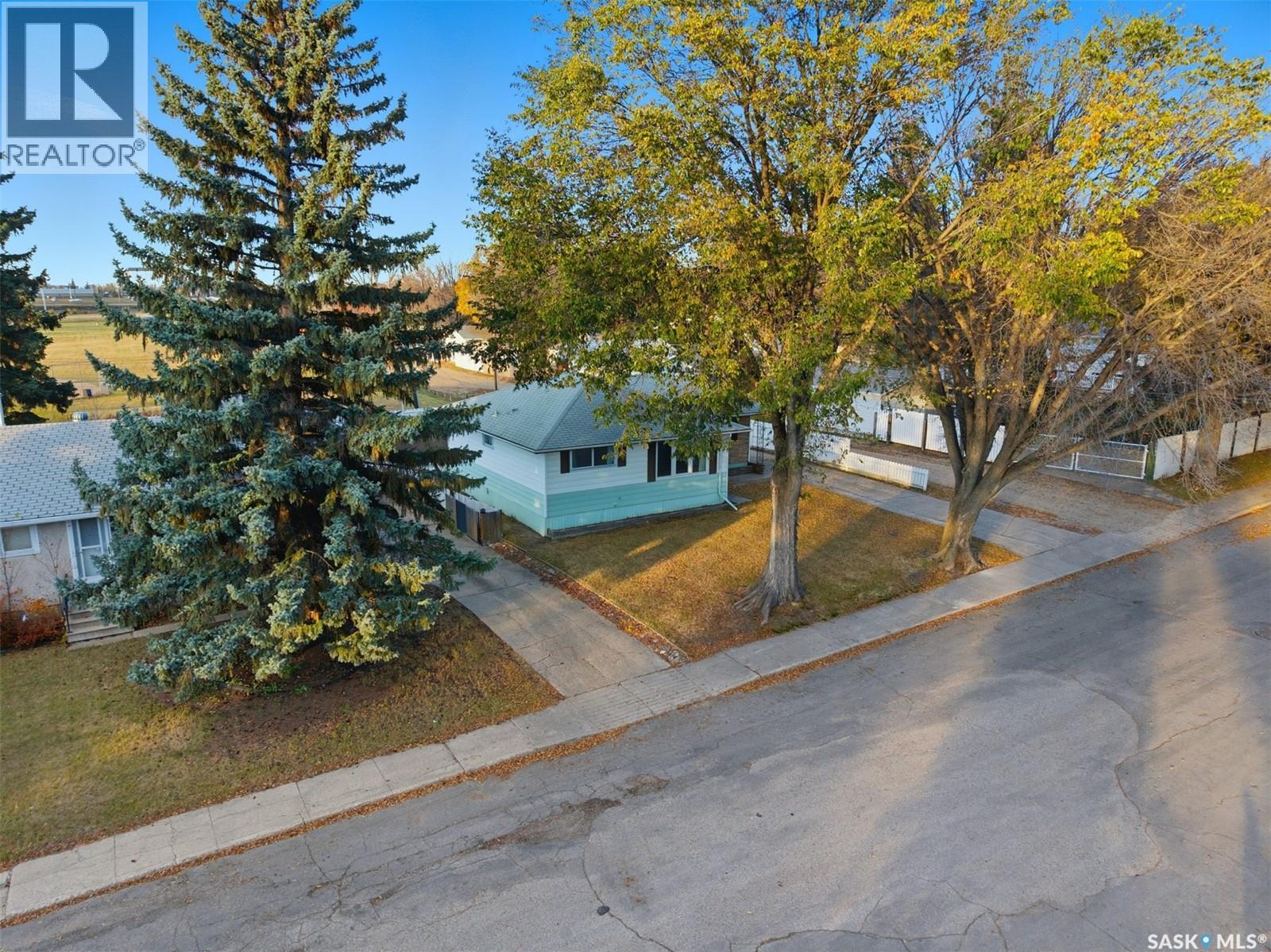 910 35th Street W, Saskatoon, Saskatchewan  S7L 0Y3 - Photo 32 - SK021797