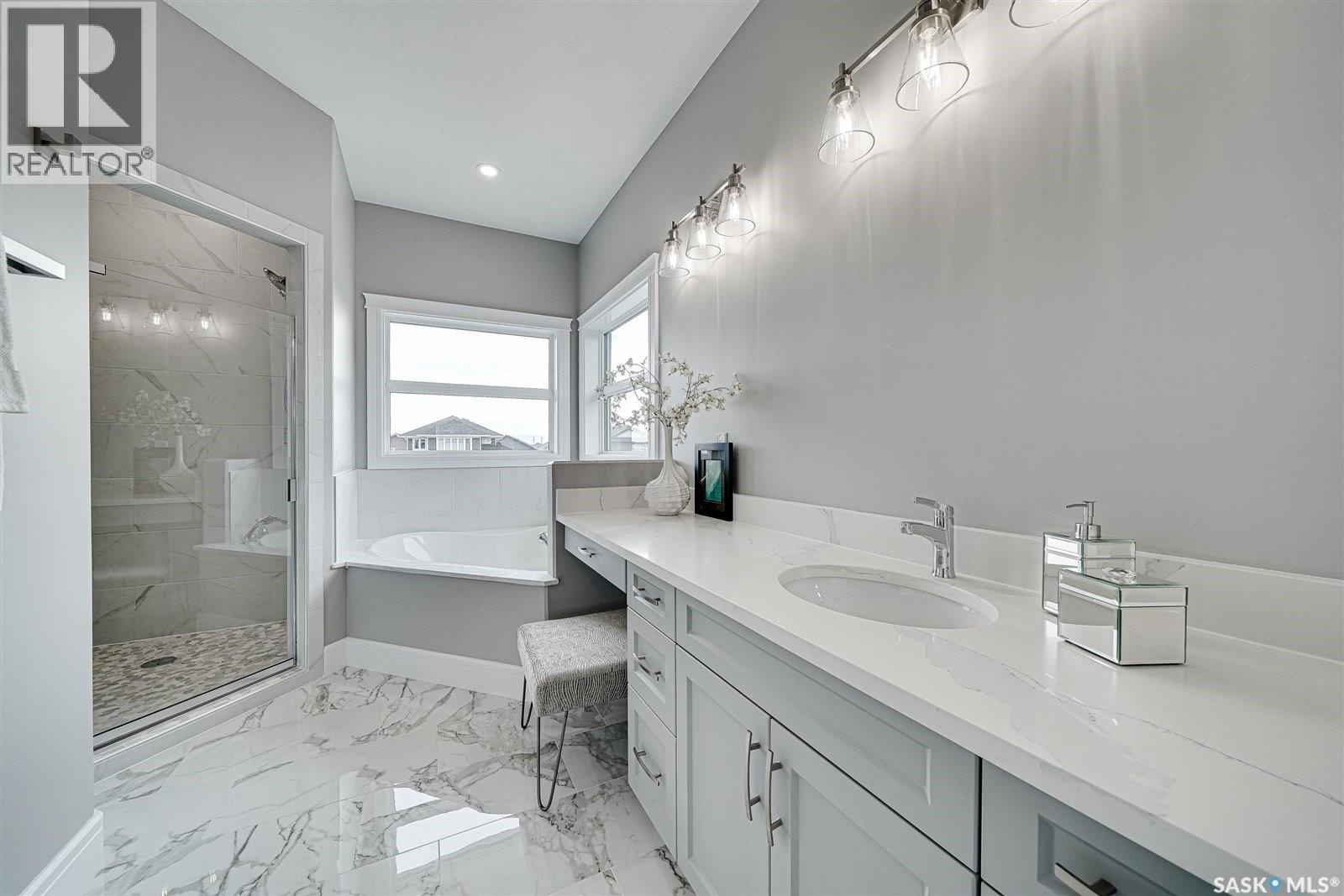 335 Sharma Crescent, Saskatoon, Saskatchewan  S7W 1J1 - Photo 6 - SK021791