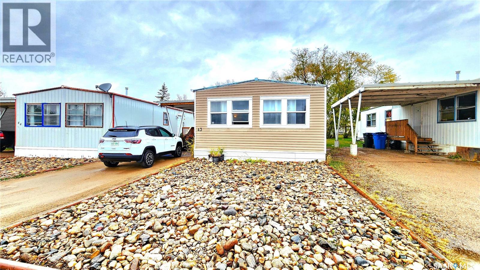 43 1401 114th STREET, north battleford, Saskatchewan