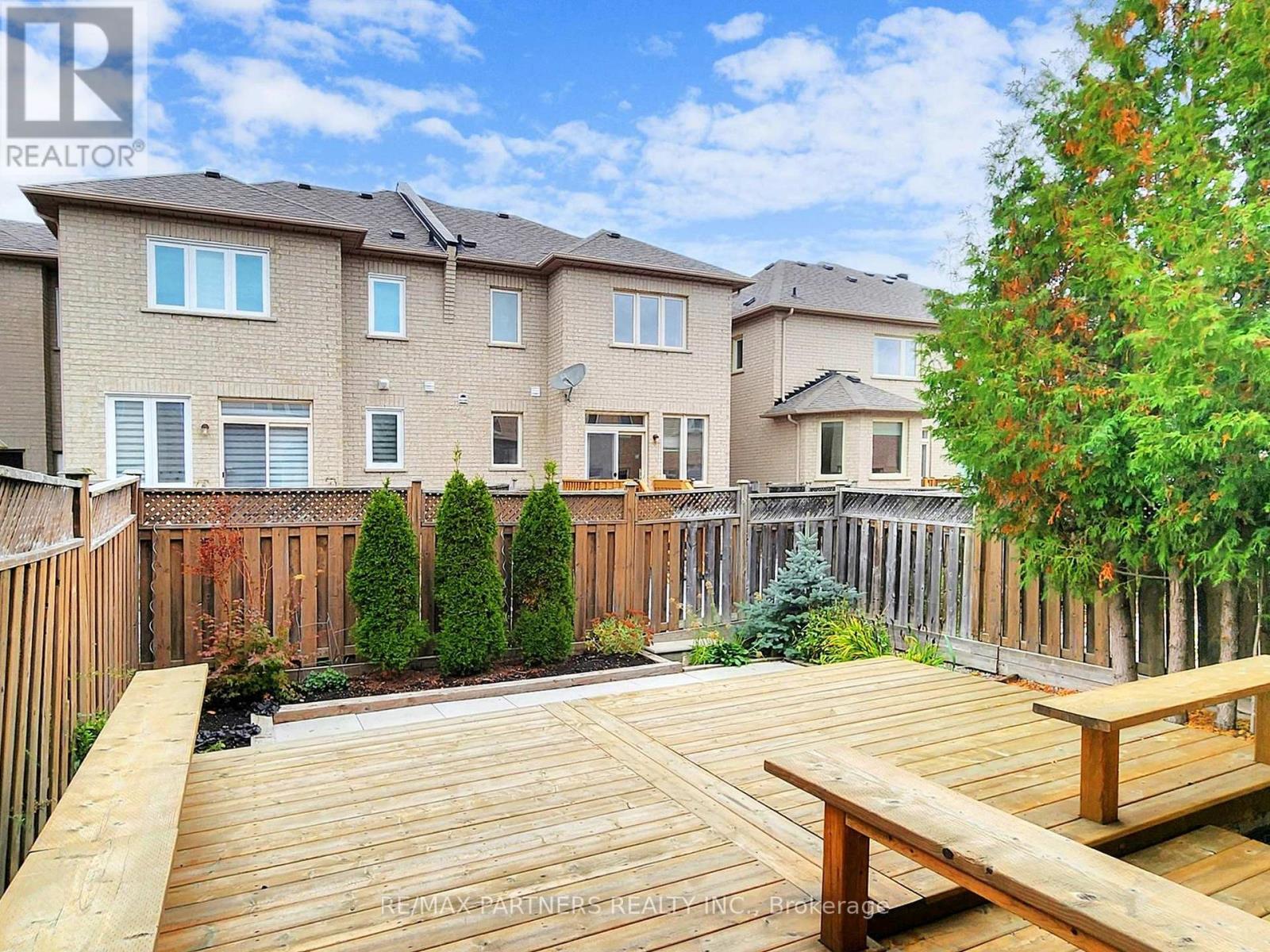 10 Whitford Road, Markham, Ontario  L6C 2J3 - Photo 31 - N12481527