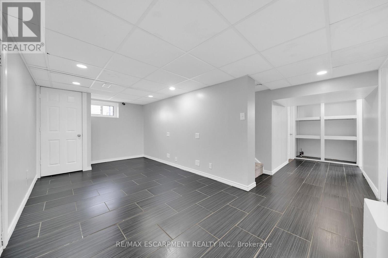 350 Pottruff Road N, Hamilton, Ontario  L8H 2M4 - Photo 27 - X12454542