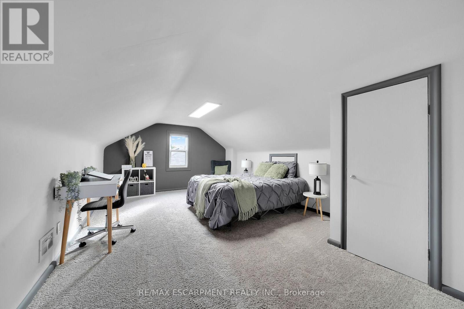 350 Pottruff Road N, Hamilton, Ontario  L8H 2M4 - Photo 23 - X12454542