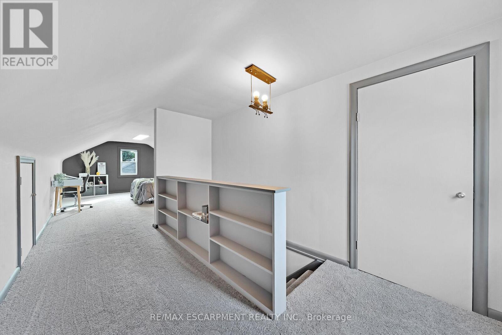 350 Pottruff Road N, Hamilton, Ontario  L8H 2M4 - Photo 21 - X12454542