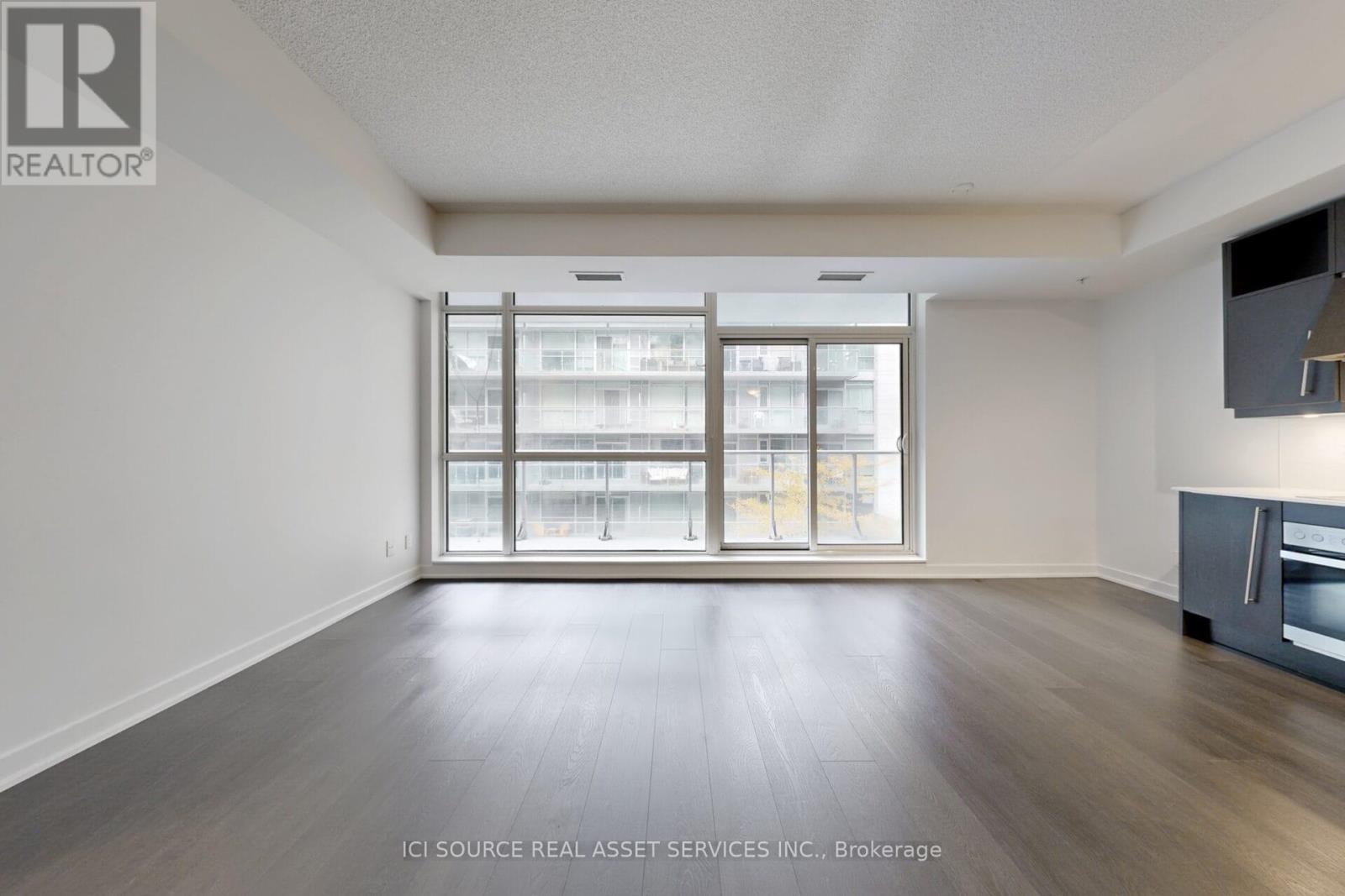 406 - 30 Nelson Street, Toronto, Ontario  M5V 0H5 - Photo 4 - C12407177